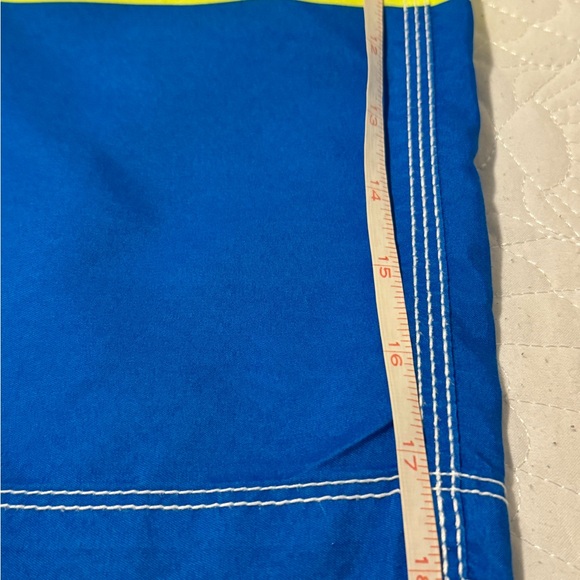 NWOT Gap Swim Trunks - Kids Size L - Picture 8 of 14